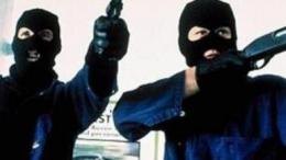 Orrore al supermercato, rapina con pistola e fucile